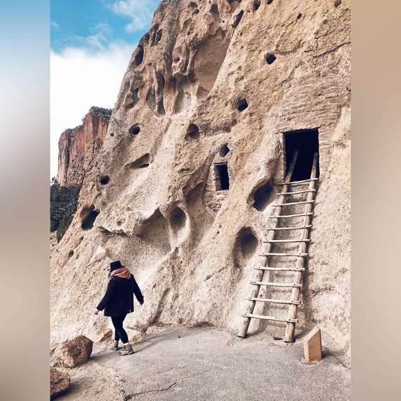 Meet Thrifting Diaries - Picture 12 of 14